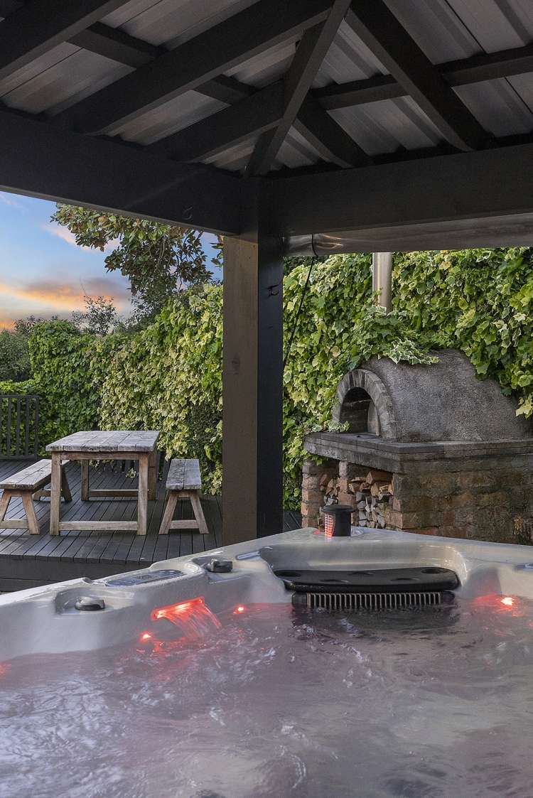 5b Tirimoana Road Te Atatu South_24