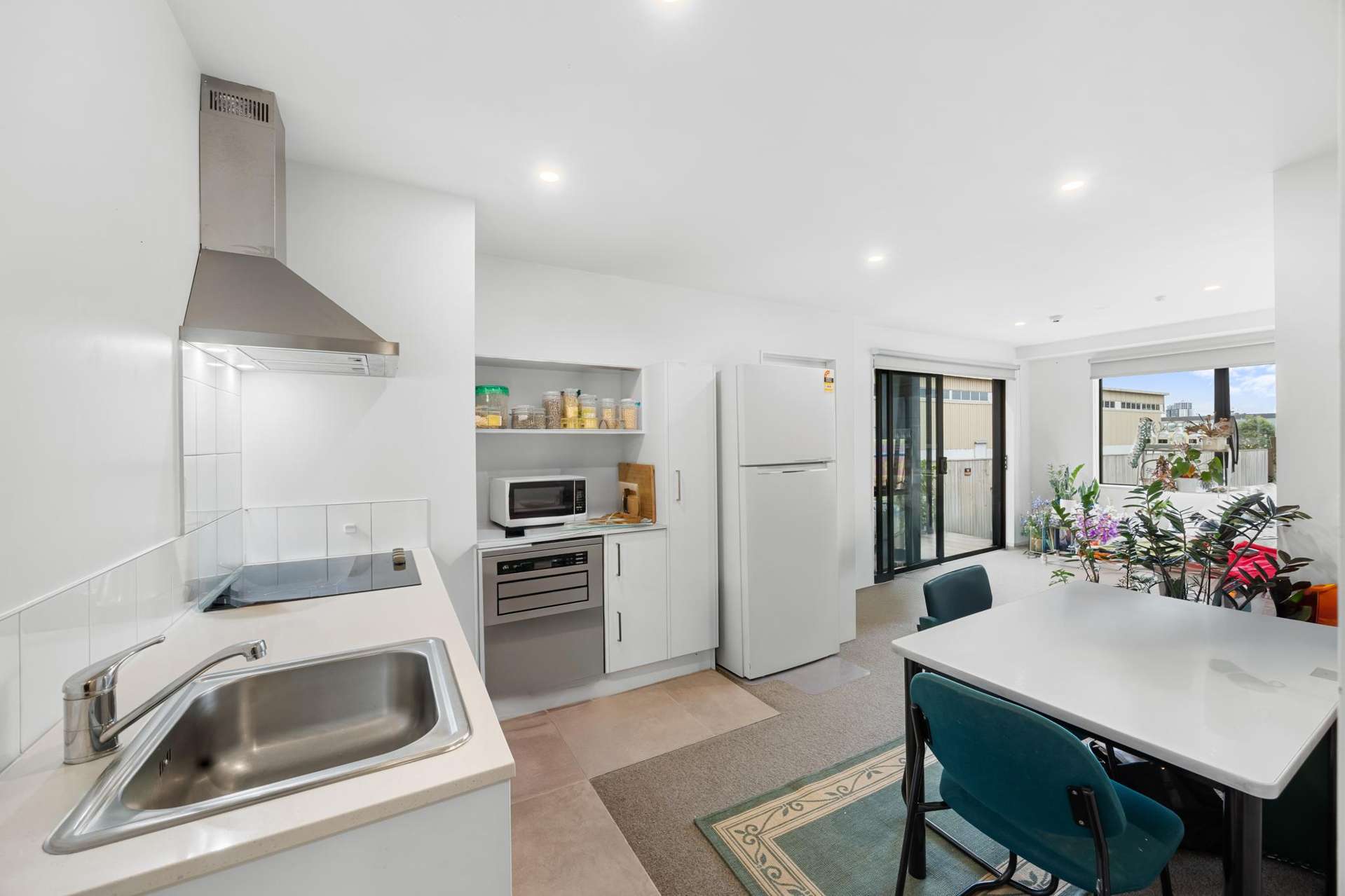 G02/28C Eileen Newey Place Henderson_0