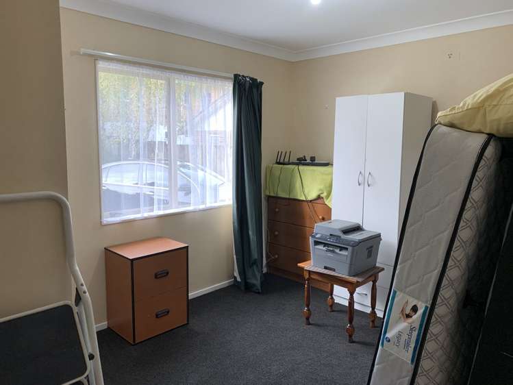 97a Lake Crescent Hamilton Lake_7