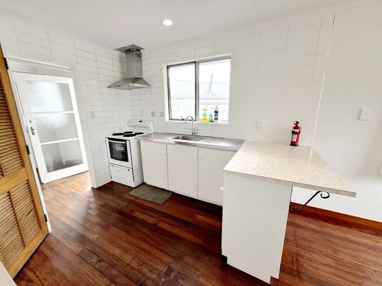 38 Newham Place Henderson_7