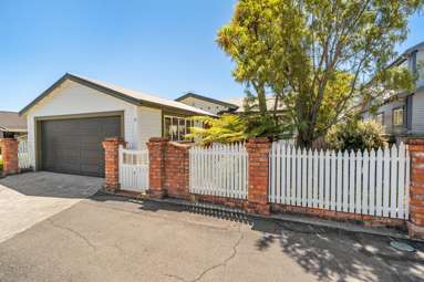 17 McParland Street_1