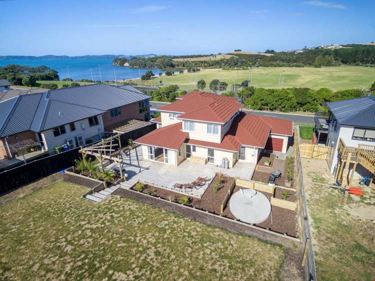 36 Weatherly Drive Beachlands_15