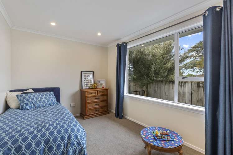 106b Seaview Road Westown_17