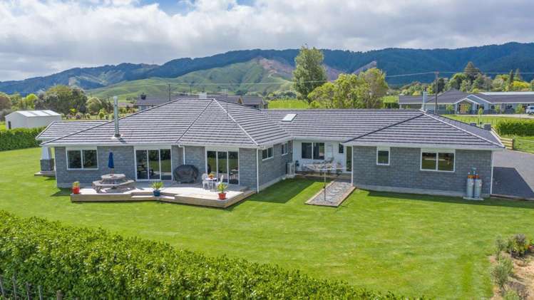 33 Wakefield Road Levin_4