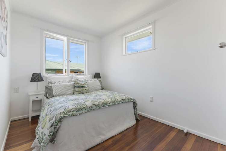 7 Chaucer Place Blockhouse Bay_14