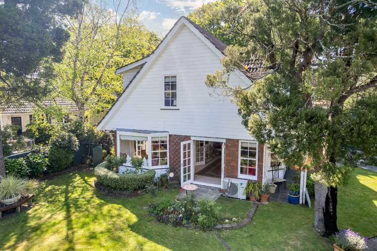 439 Fergusson Drive Heretaunga_15