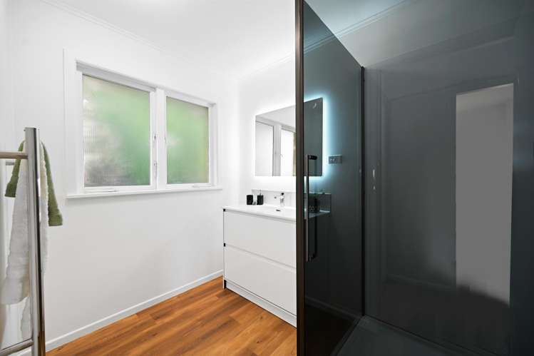 9 Yorkshire Road Silverdale_11