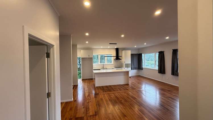 3 Totara Road Stanmore Bay_2