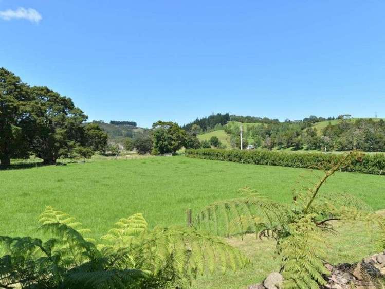 935 Ngunguru Road Kiripaka_18