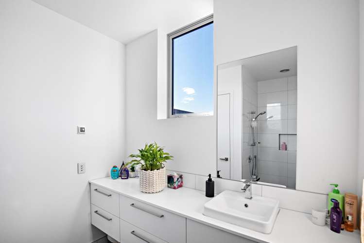 8 Silverstone Drive Cromwell_26