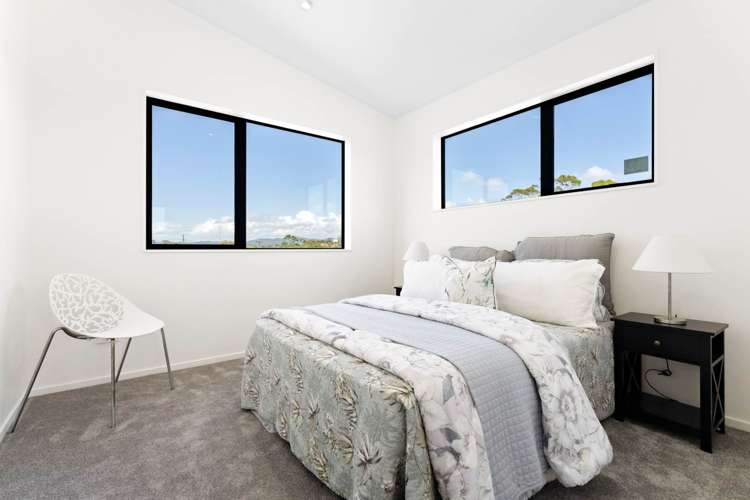 84a Vodanovich Road Te Atatu South_9