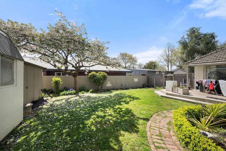 14a Carlsen Street Burwood_12