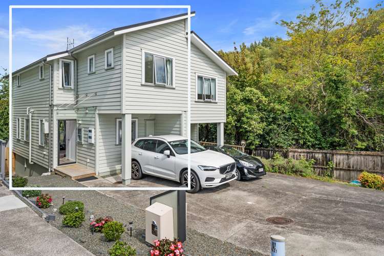 2/4 John Jennings Drive Oteha_1