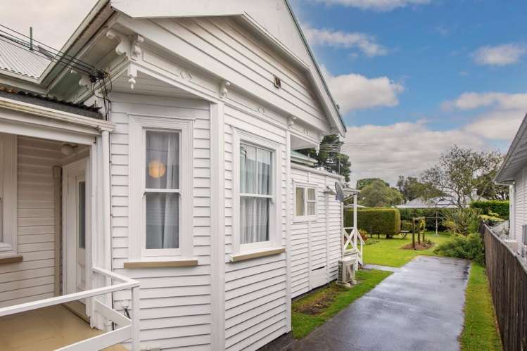 3/23 Woodford Road_0