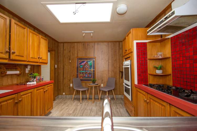 28 Luxford Street Berhampore_9