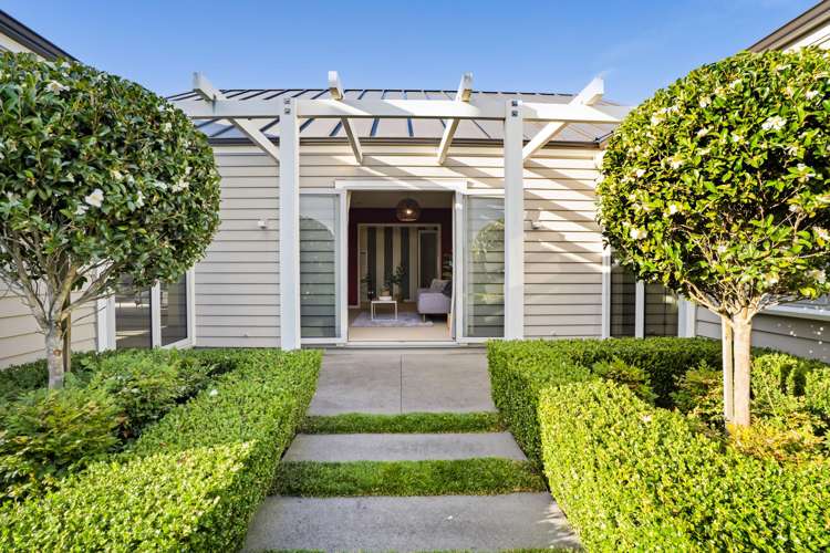 1 Gleneagles Way Waiwhakaiho_39
