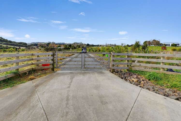 663 Kaiwaka Mangawhai Road Hakaru_18