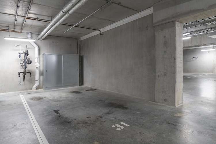 106/1817A Great North Road Avondale_14