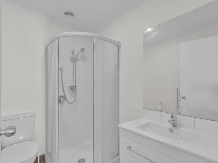 1/113 Knighton Road Hillcrest_9