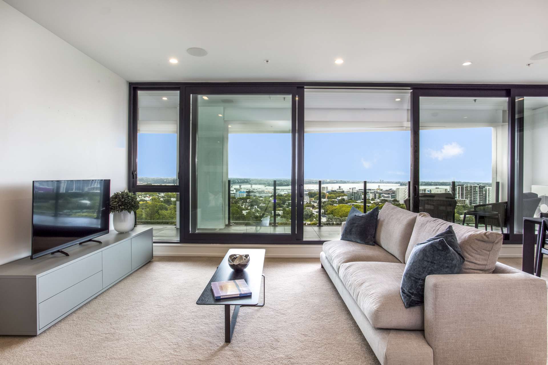 1201/8 Hereford Street Freemans Bay_0