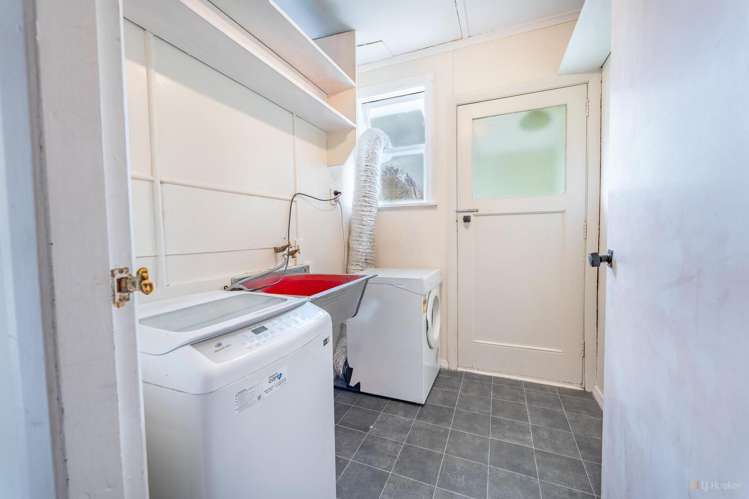 72 MacDonald Street Marchwiel_14