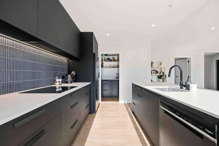 12 Booth Drive Cromwell_1