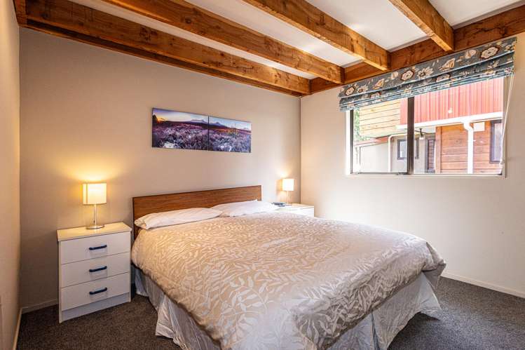 14 Tawa Street Ohakune_10