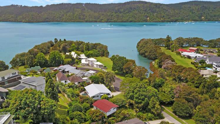 231 Tukere Drive Whangamata_32