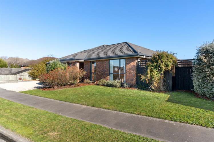 42 Bayswater Crescent Bromley_23