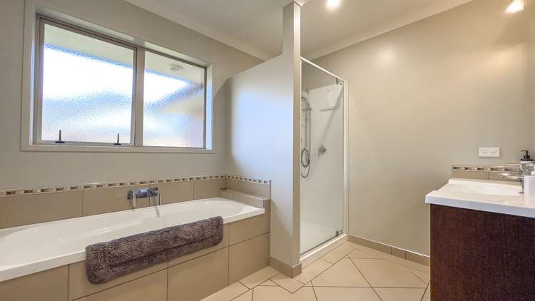 21 Crawford Drive Thames_14