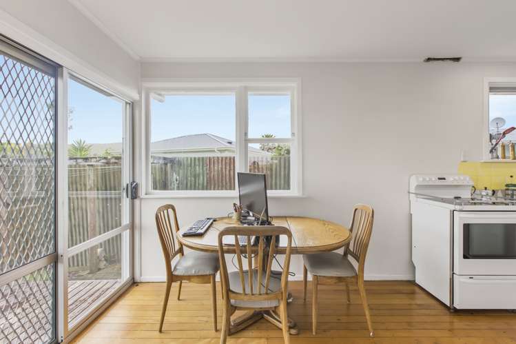 7 Kiekie Road Mangere Bridge_14