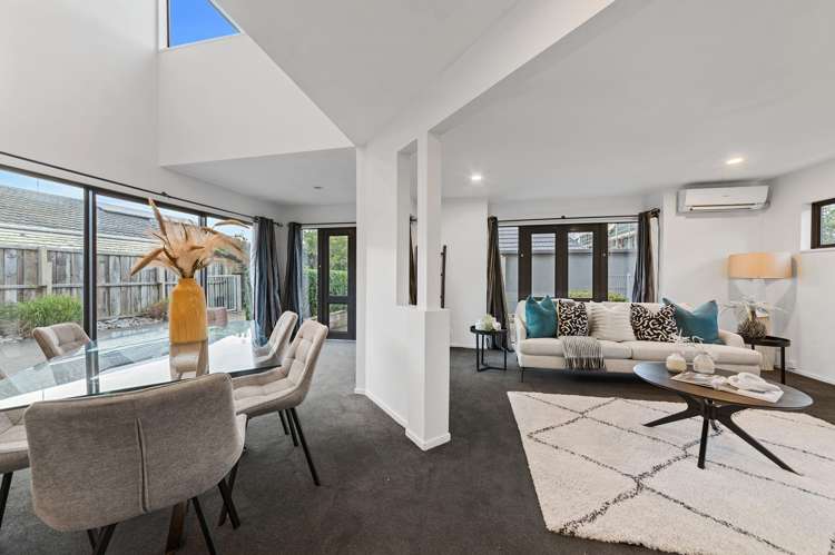 2/44b Tabart Street Woolston_6