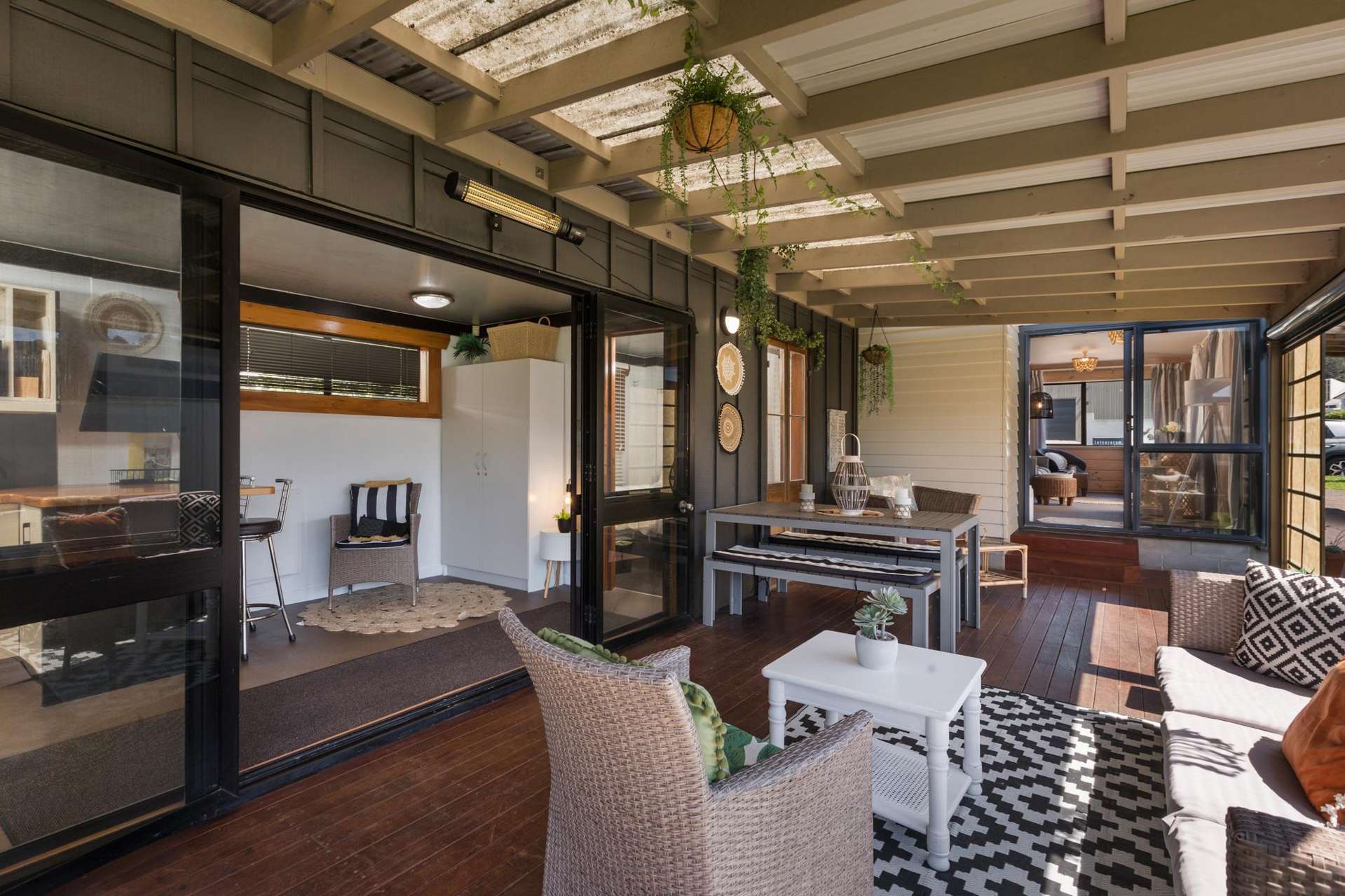 42 Beach Road Waihi Beach_0