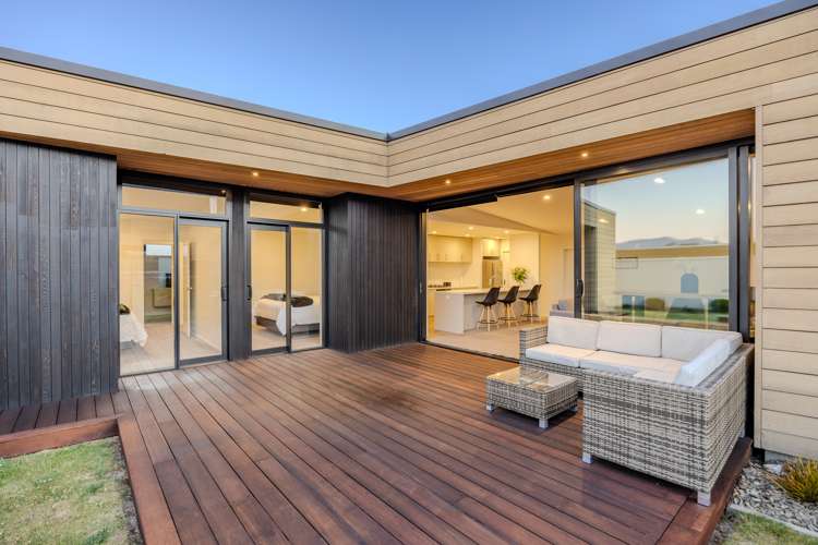 4 Stackbrae Avenue Wanaka_19
