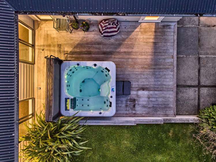 8 Beazley Avenue Paparangi_27