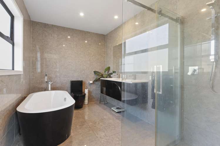 25A Greenhaven Drive Burwood_12