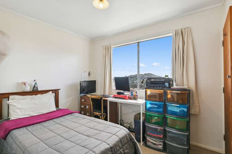 46 Winston Street Crofton Downs_15