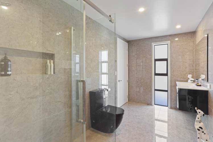 25A Greenhaven Drive Burwood_17