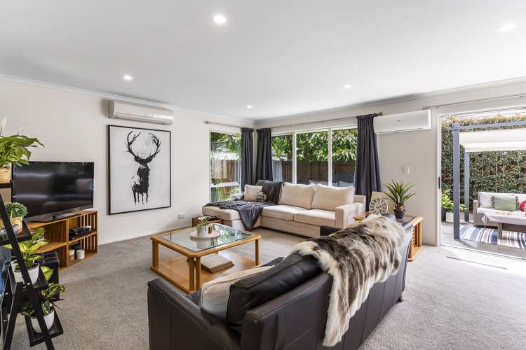 22 Bruce Pulman Drive Takanini_5