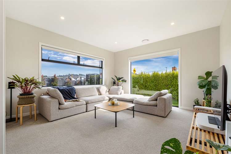 68 Maryvale Road Wainui_8