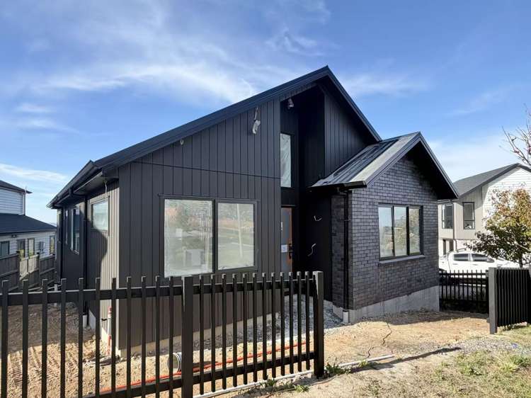 39 Kikorangi Drive Orewa_1