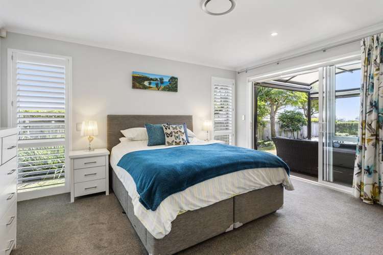 50 Beachwood Drive Hatfields Beach_15