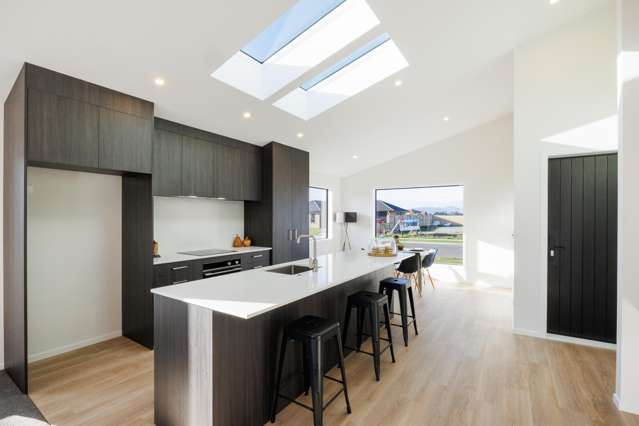 75 Atlantic Drive Fitzherbert_1