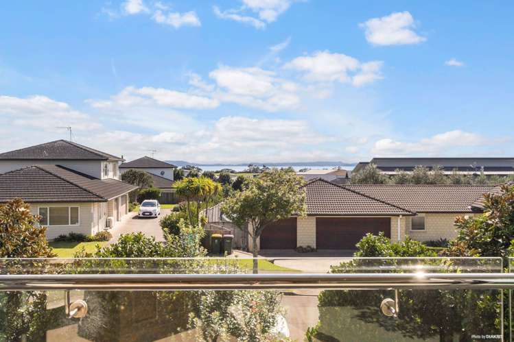 35 Columbia Crescent Beachlands_18