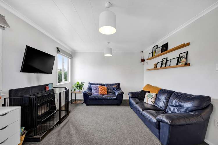 16 Karaka Street Hawera_8