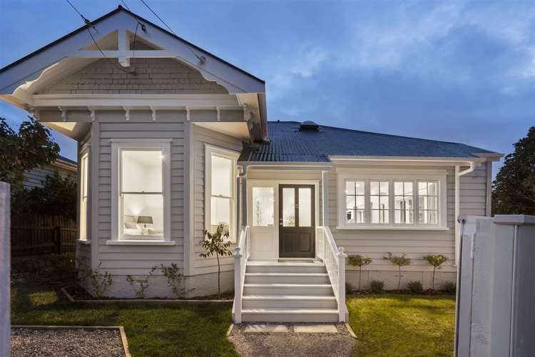38 Leslie Avenue_0