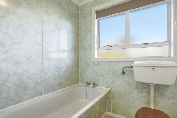 1 St Andrew Place Balclutha_24