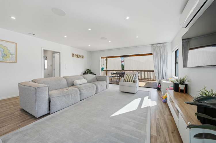 127 Ennis Avenue Pakuranga Heights_7