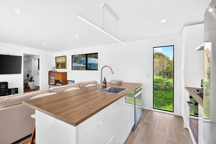 806 Waitakere Road Kumeu_47