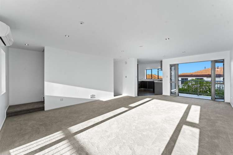 2/11 Hatfield Place Albany Heights_7
